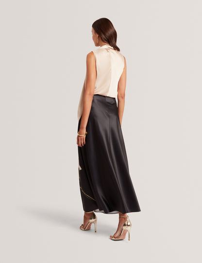 CHADDA: Sleeveless Neck Tie Top