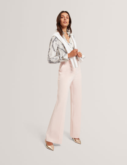 INDRIV: High Waisted Flare Trouser