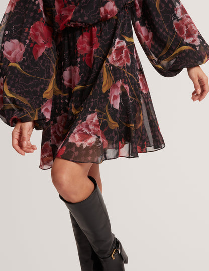 ENDRINA: Long Sleeve Printed Midi Dress