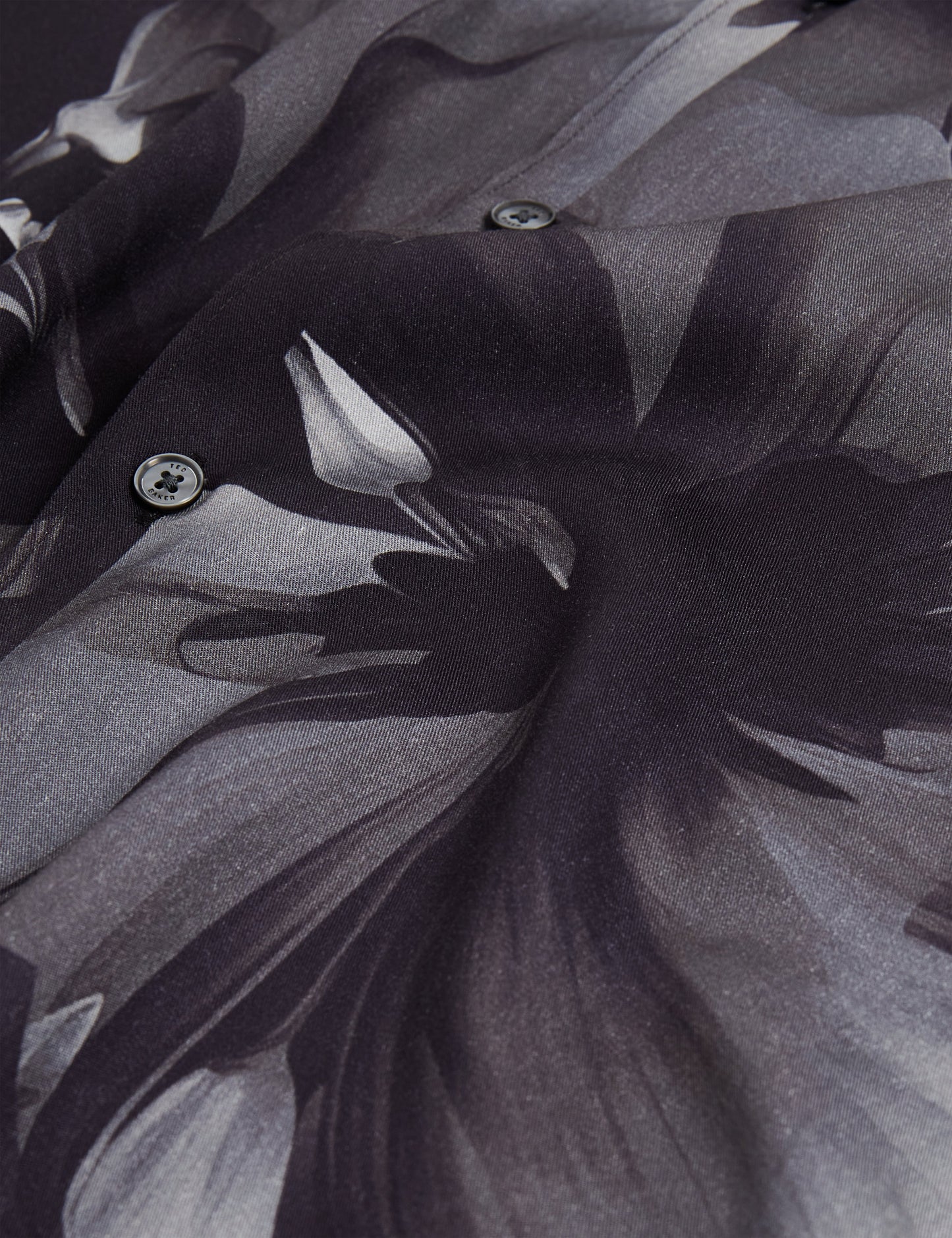 AMUND: LS Regular Fit Placement Floral