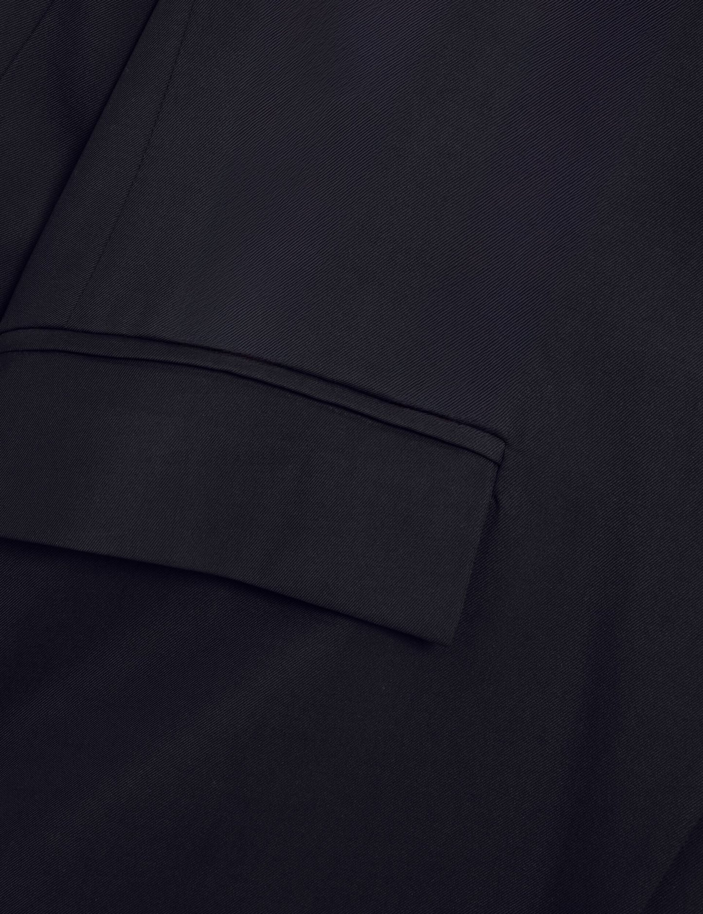 ARANJA: Tailored Fitted Single Breasted Blazer