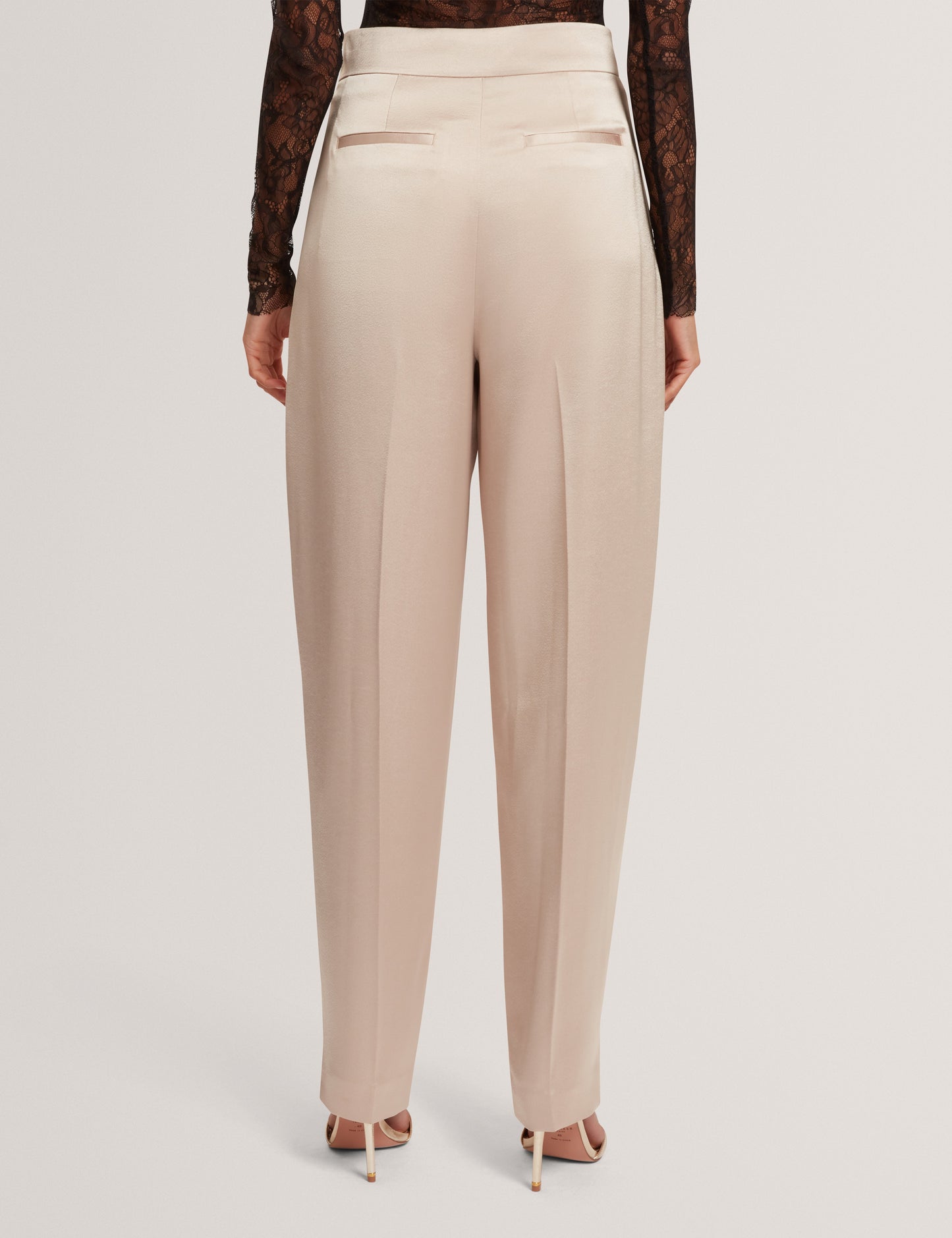CHIIRA: Barrel Leg Trouser