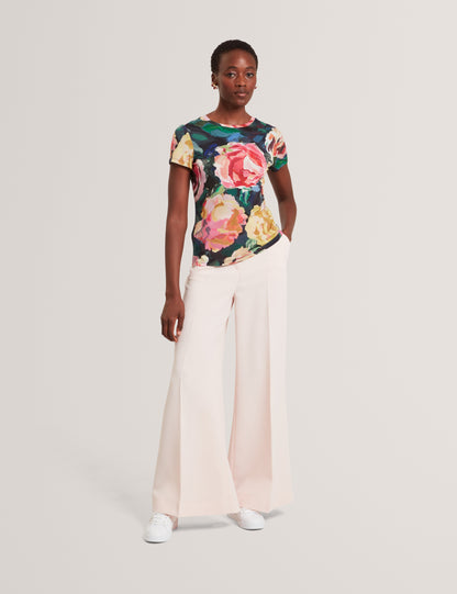 MAYFLA: Printed Fitted Tee