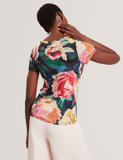 MAYFLA: Printed Fitted Tee