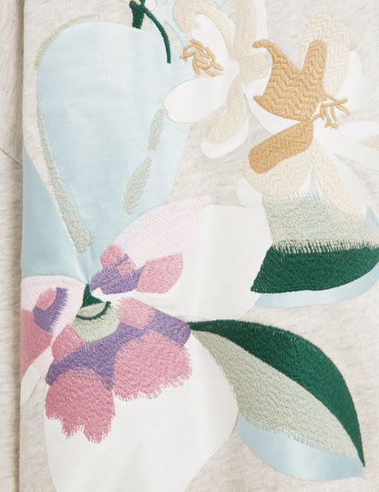 BROOKLA: Printed Embroidered Sweatshirt