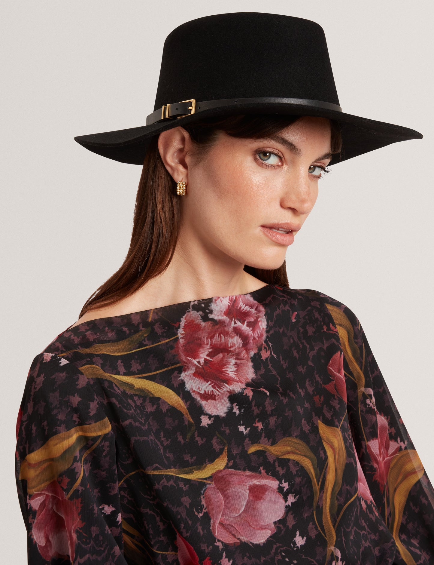JILLLI: Buckle Detail Wool Blend Felt Hat