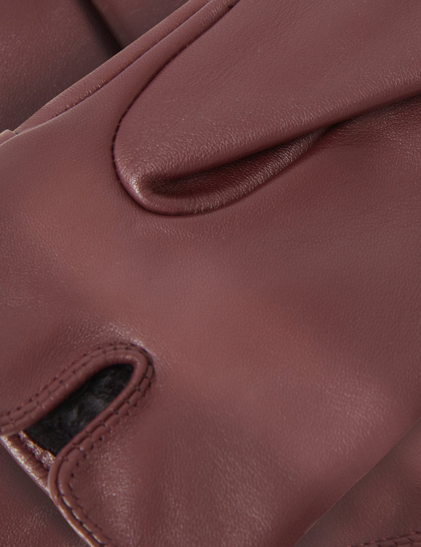 JILLLA: Buckle Detail Leather Gloves