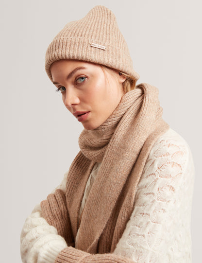 LIDIAAS: Knitted Ribbed Beanie Hat