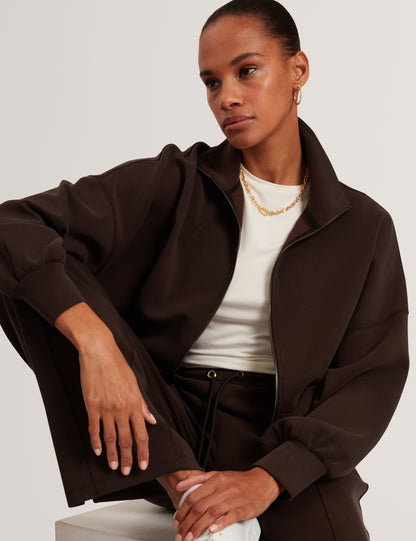 LARNAA: Short Sleeve Fitted Tee