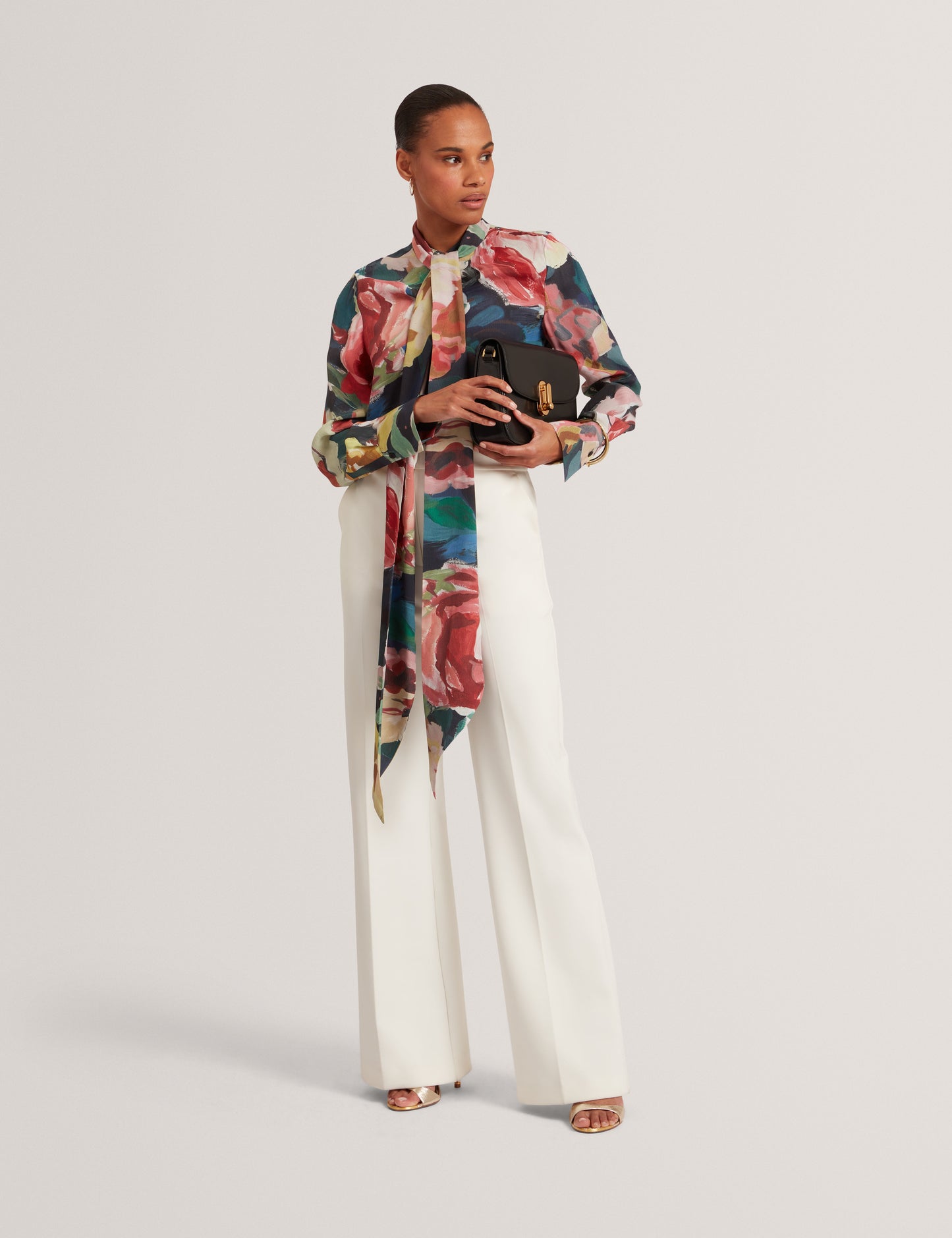 ARAGA: Tie Neck Printed Long Sleeve Shirt