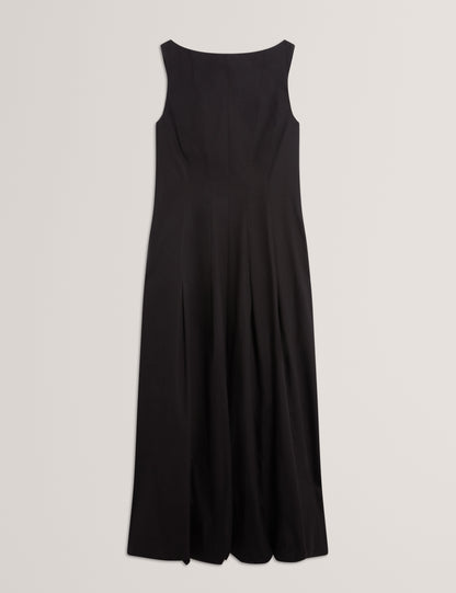 HAZZIA: Seam Detail Bubble Hem Midi Dress