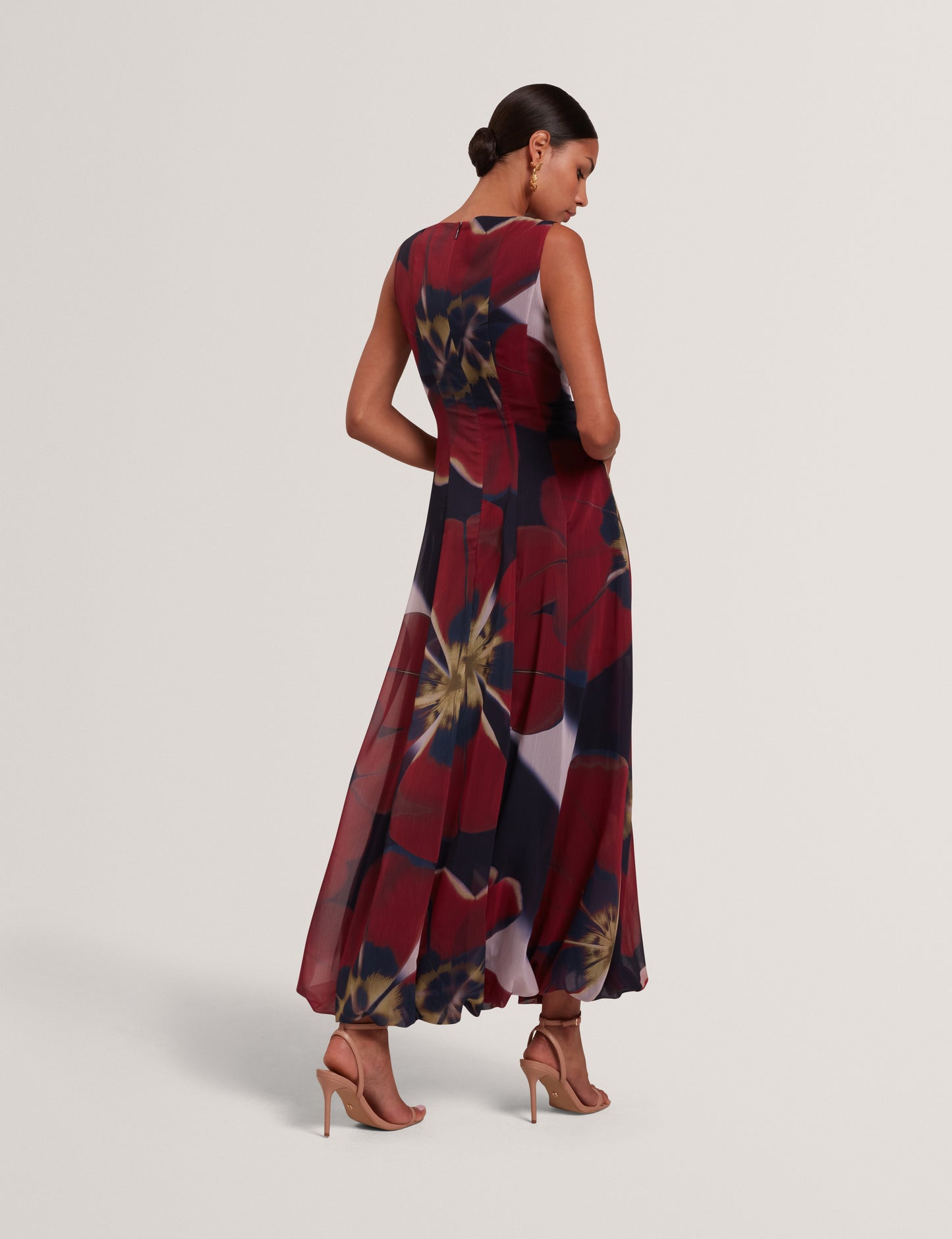 LAYNIA: Printed Seam Detail Bubble Hem Midi Dress
