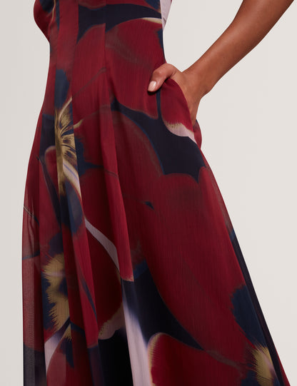 LAYNIA: Printed Seam Detail Bubble Hem Midi Dress