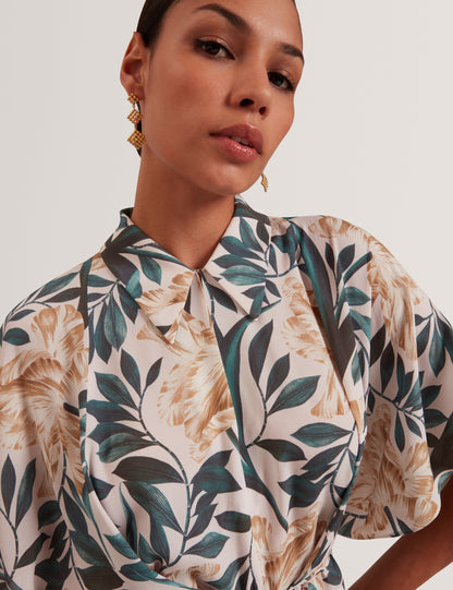 GEHMMA: Printed Tie Detail Shirt