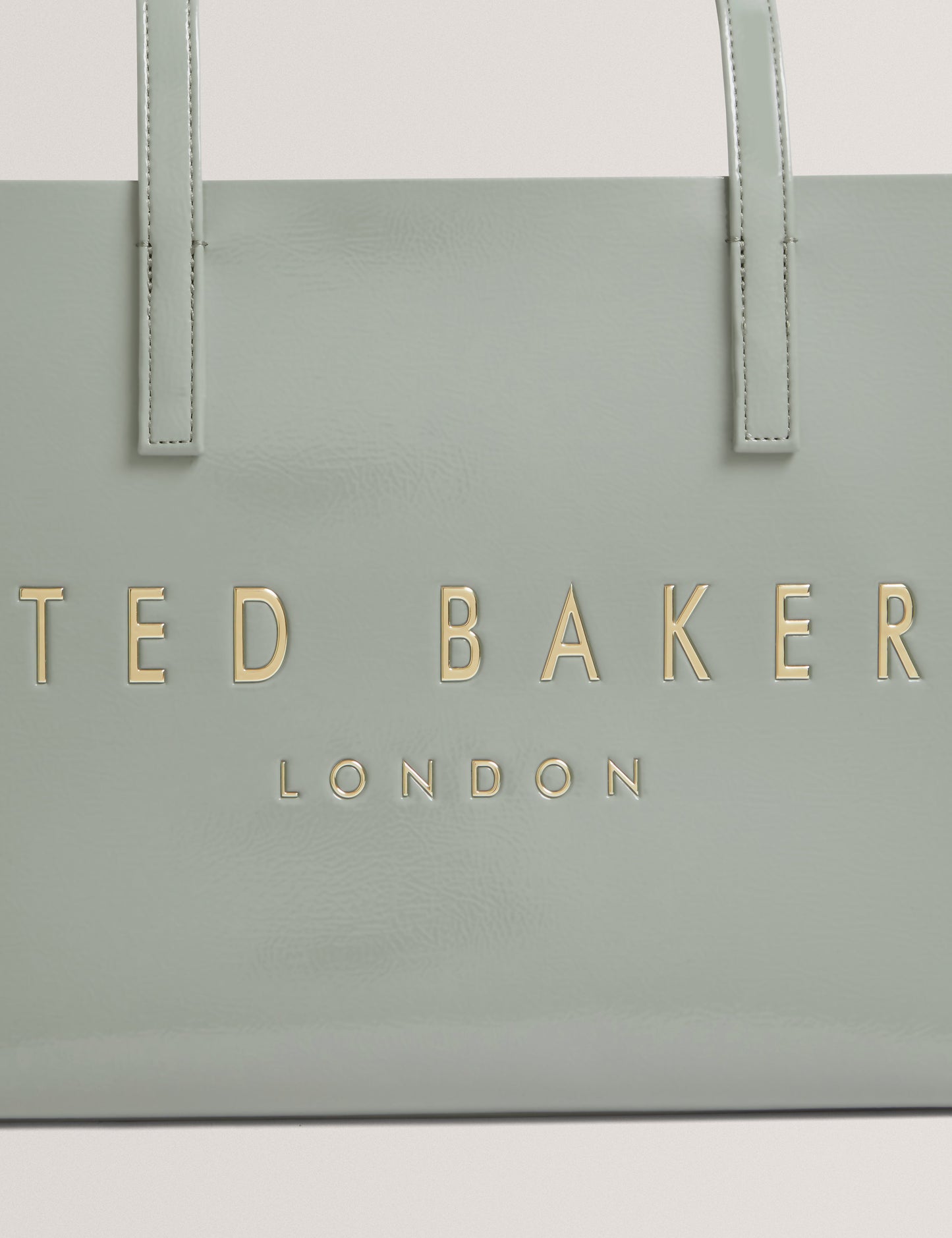 CRINELL: Elongated Crinkle Icon Bag