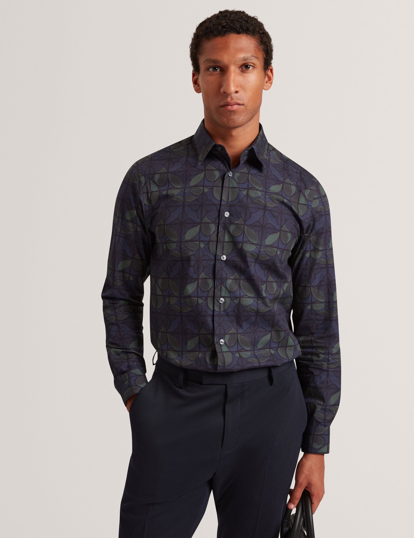 FRANKKN: LS Regular Fit Floral Check