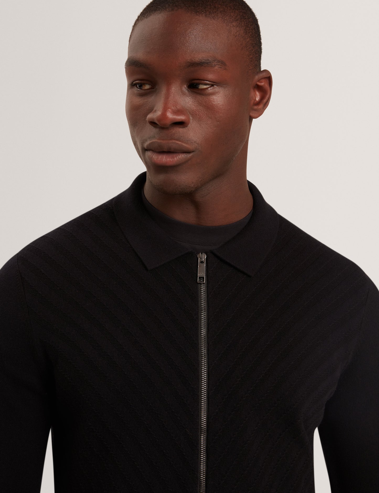 LYSAND: Chevron Stitch Zip Through