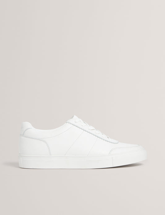 KERISON: Pebbled Leather Trainer