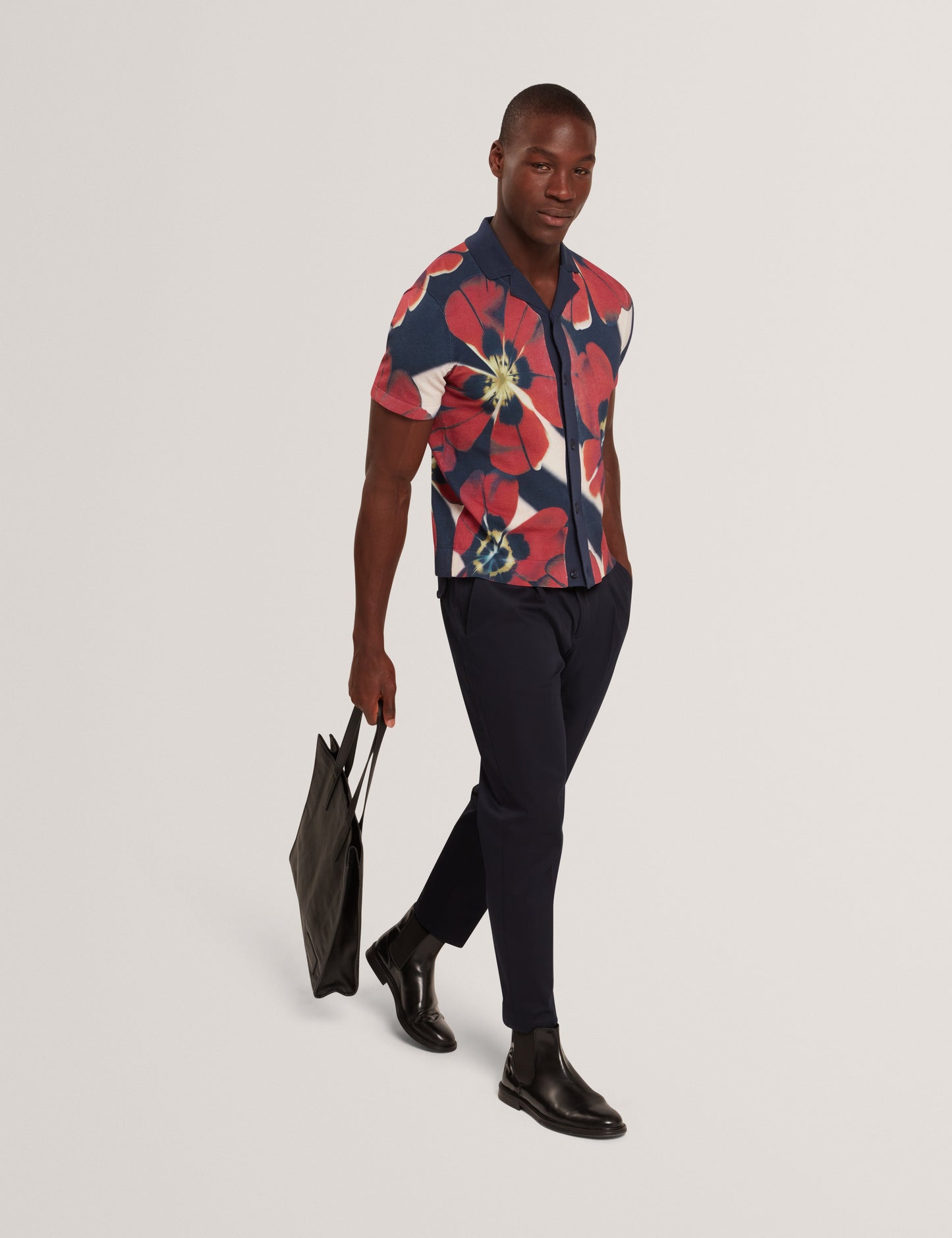 WYRIC: Floral Print Knitted Shirt