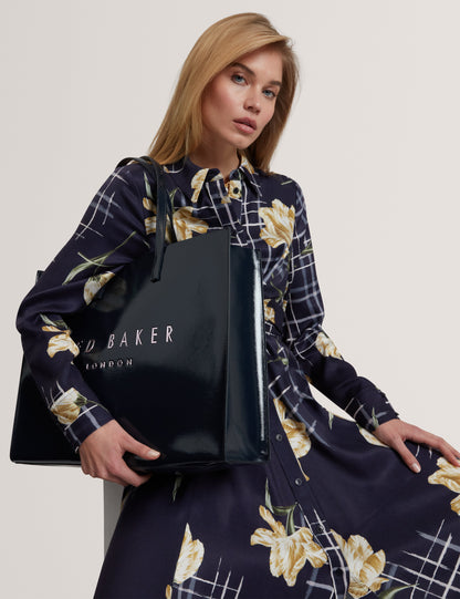 Women's CAARMEN-Extra Large Printed Crinkle Icon Bag
