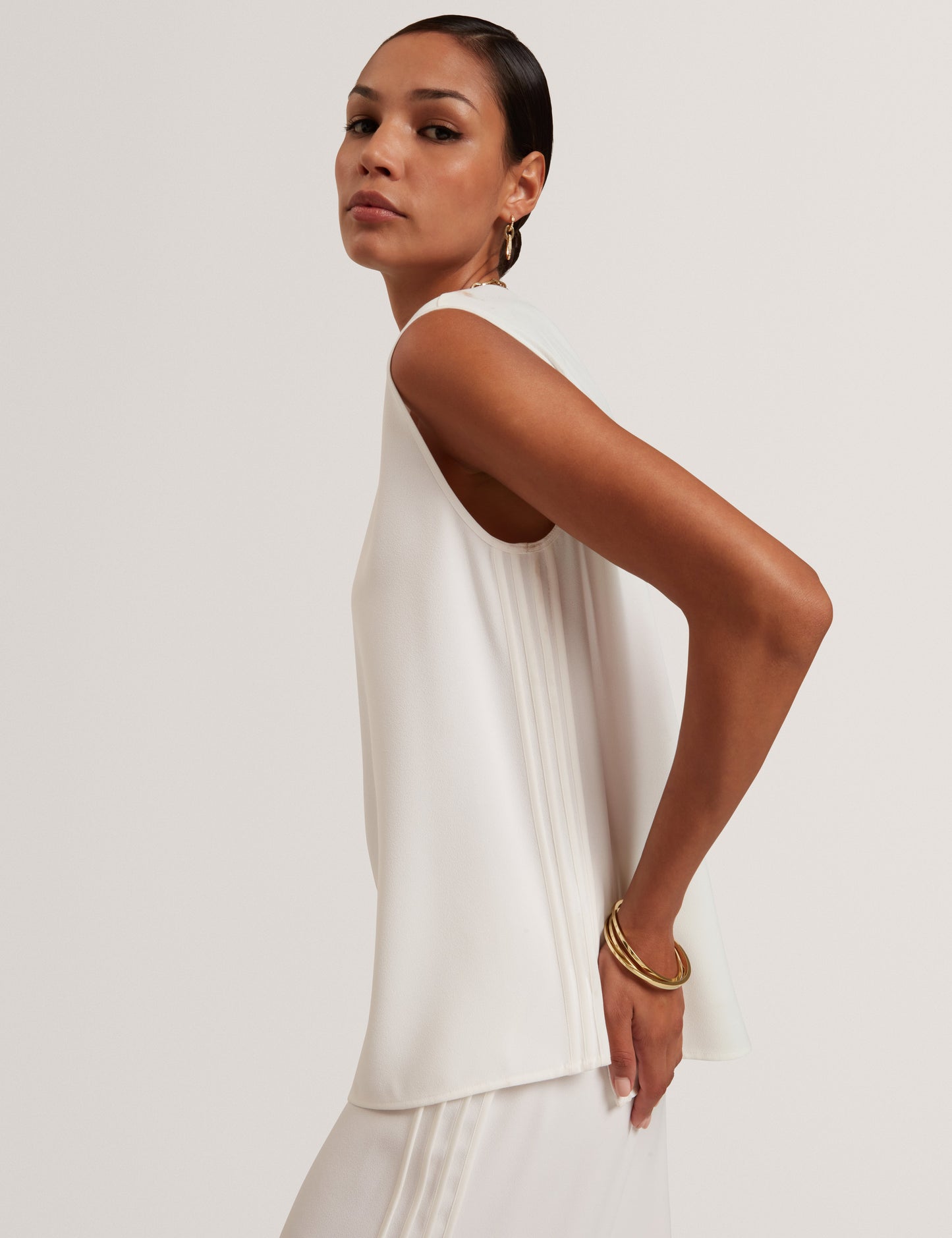 Women's MARMIA-Top With Stitch Detail