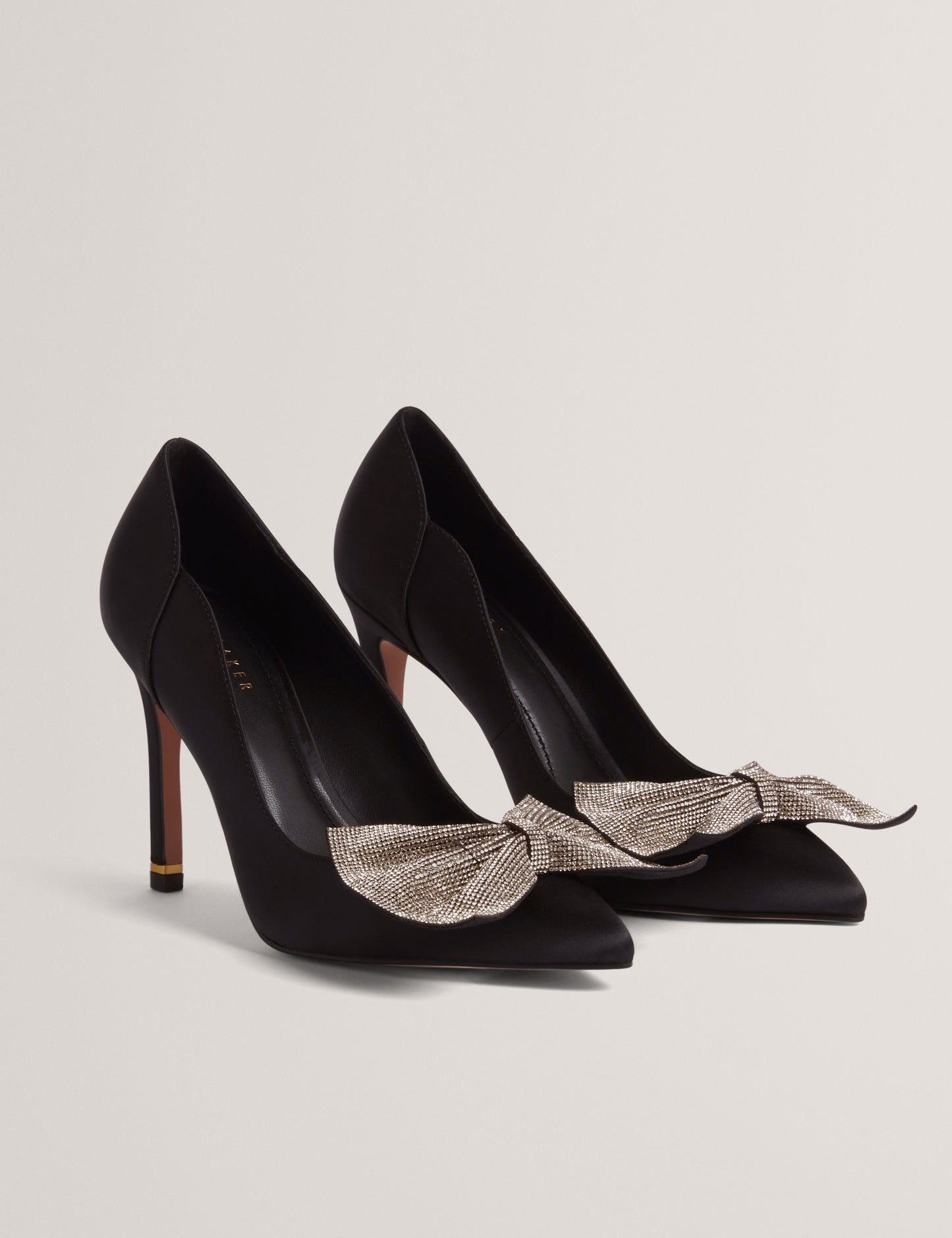 CRIISTI: Bow Embellished Heel Court Shoe