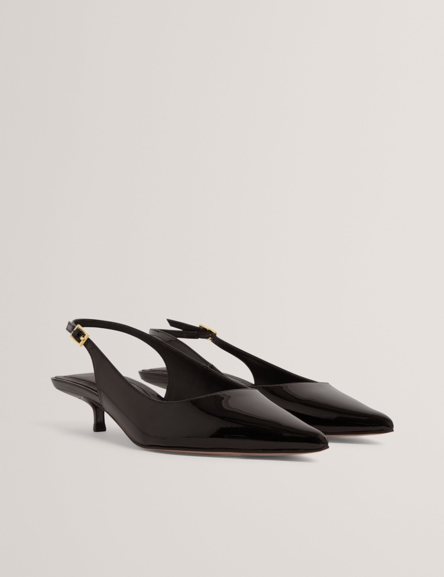 KITIY: Sling Back Kitten Heel