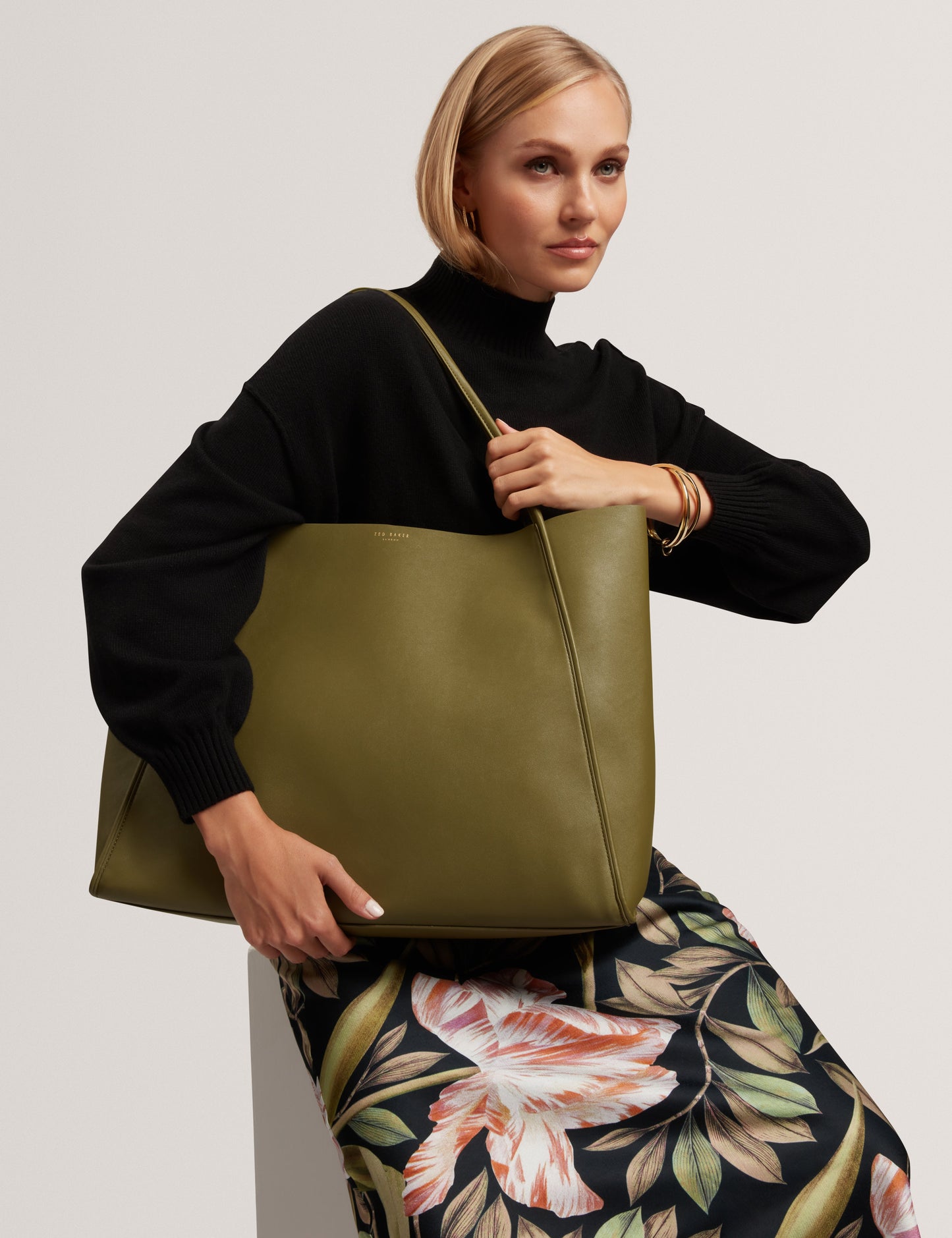 Women's BLAAIR-Thin Strap Oversized Large Slouchy Tote