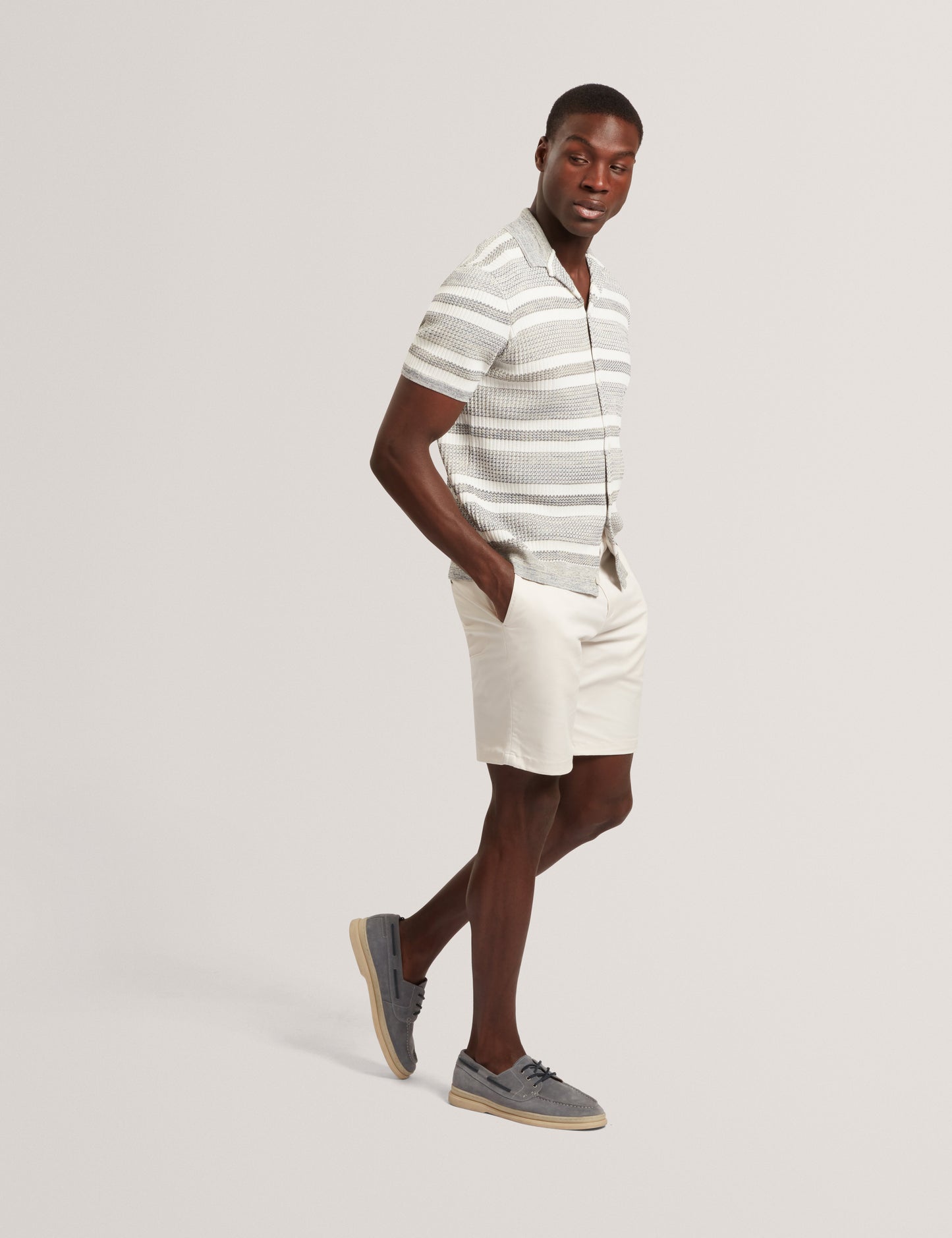 FLACKS: Ss Relaxed Fit Stripe Shirt