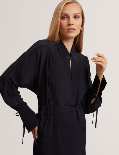 RHAEAA: Tie Detail Midi Shirt Dress