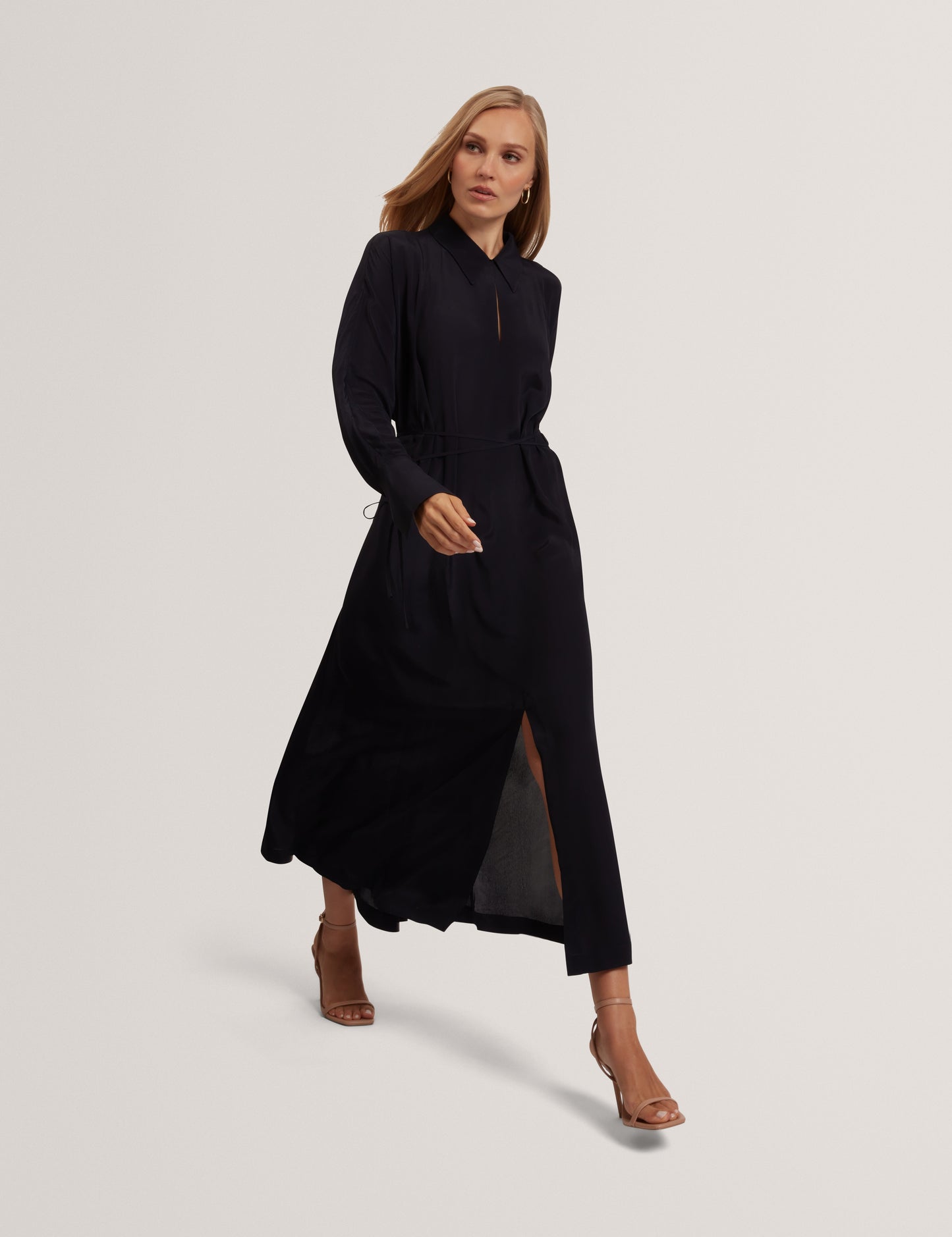 RHAEAA: Tie Detail Midi Shirt Dress