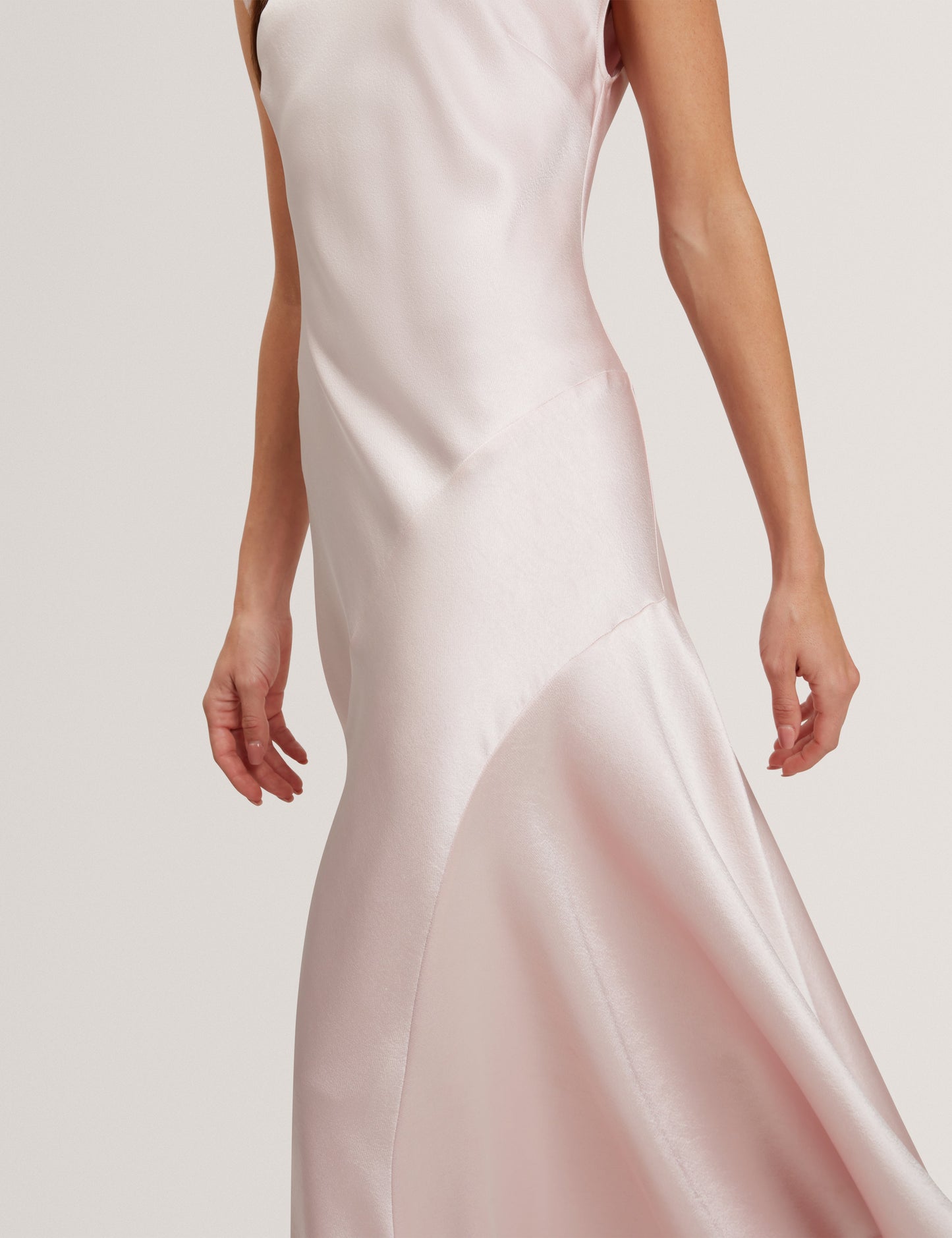 MAIYBE: Sleeveless Asymmetric Midi Dress