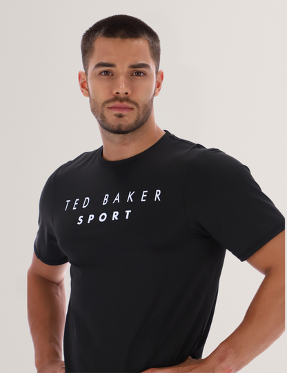 LARS: Essentials Active T-Shirt