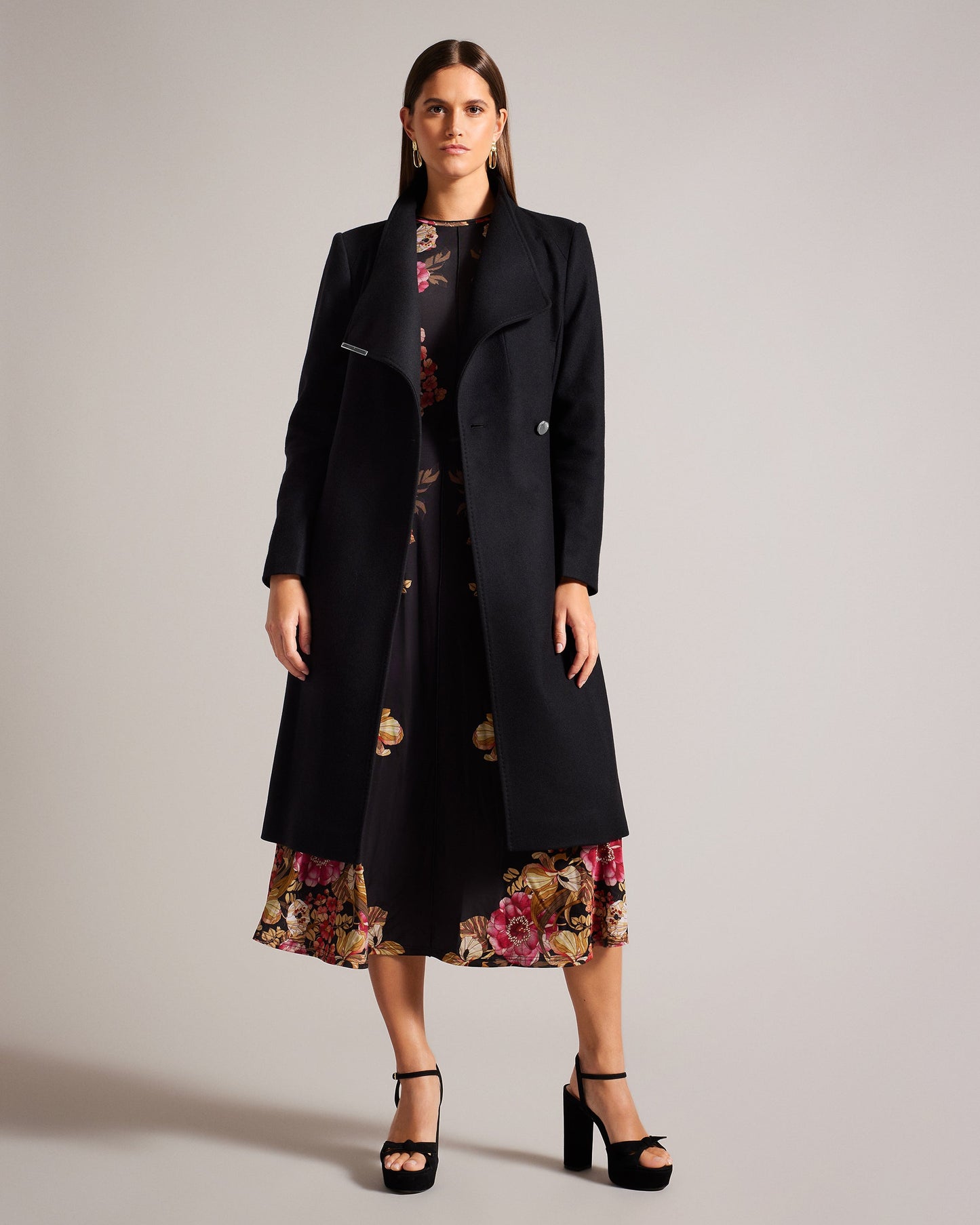 Women's Rose Coat Black