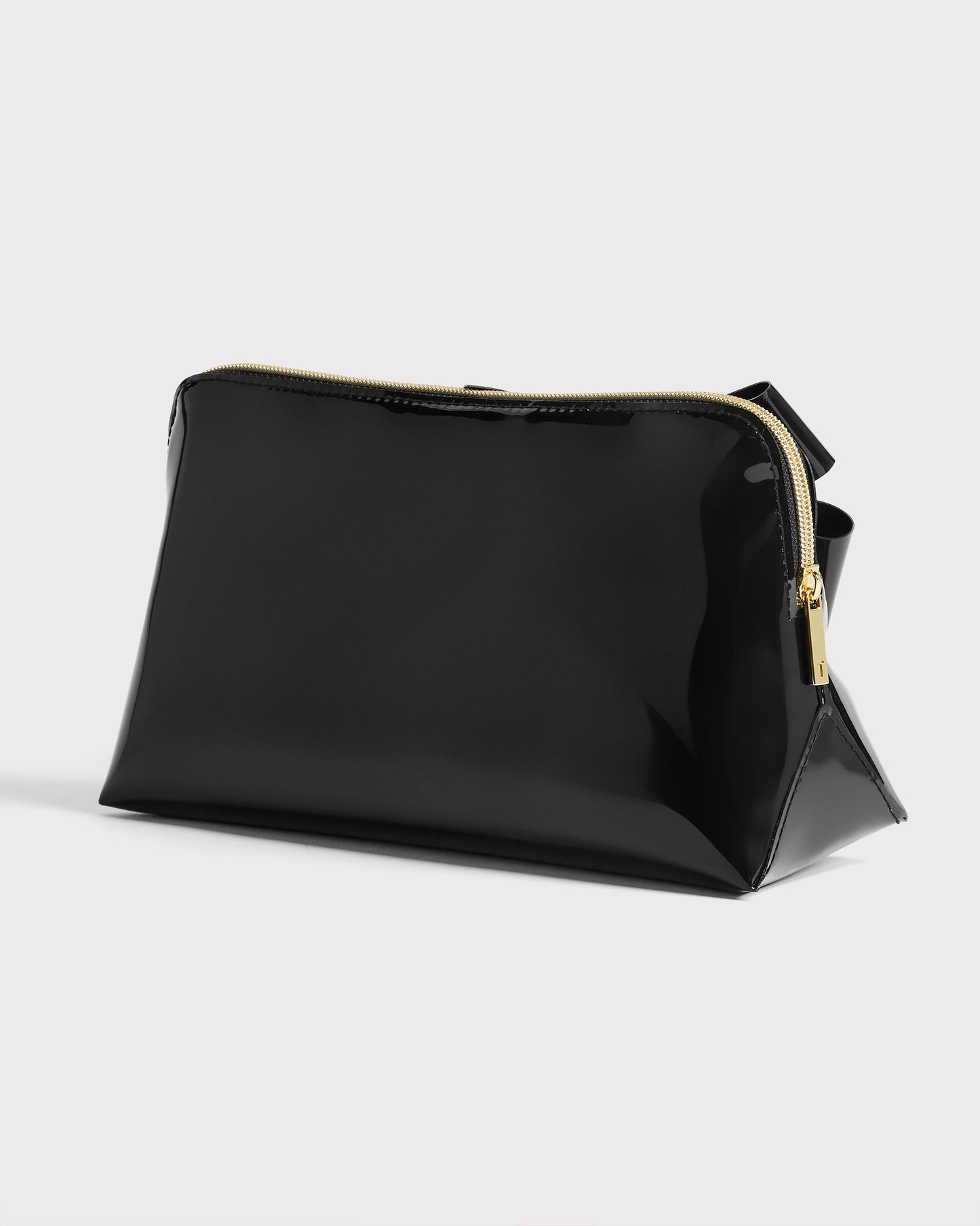 NICCO: KNOT BOW WASHBAG