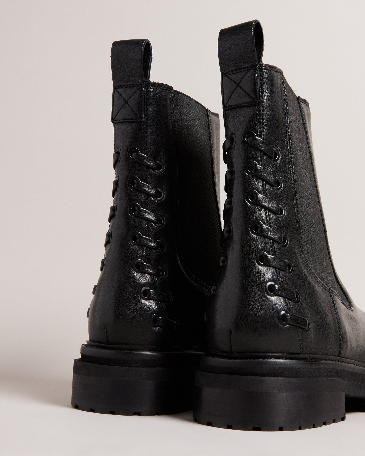 Women's Lukki Black