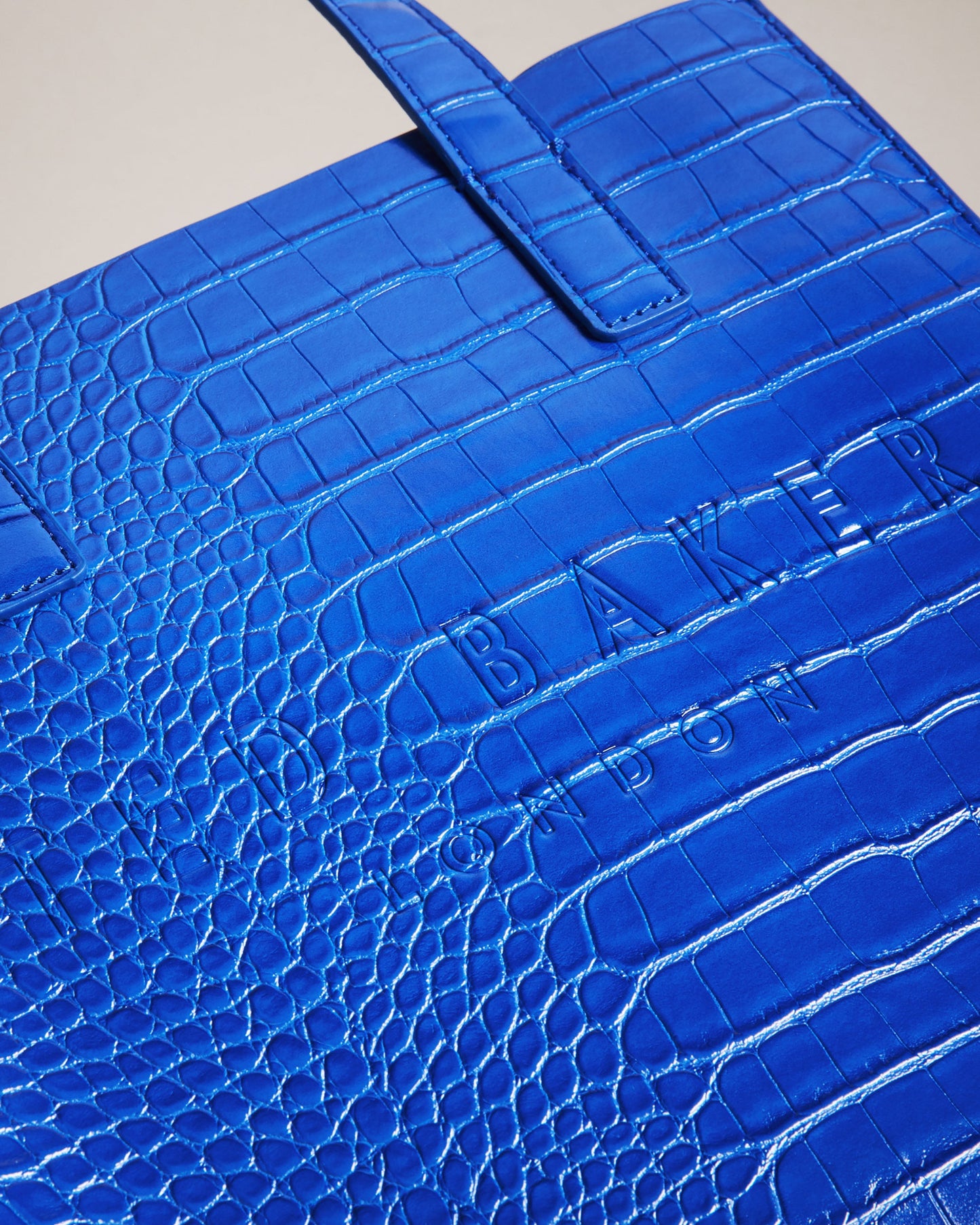 Women's Reptcon-Croc Effect Small Icon Bag Brt-Blue