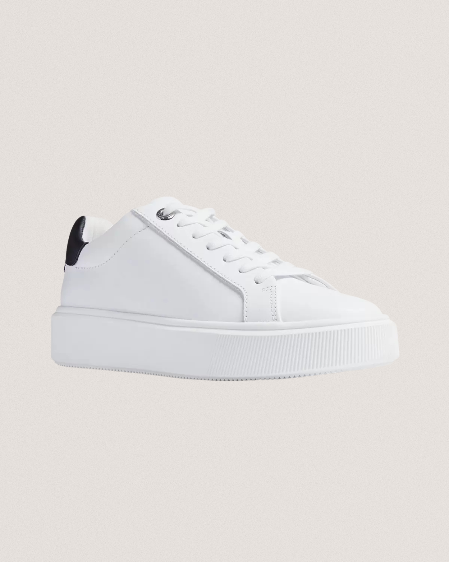 Lorieee: Smooth Leather Trainer White