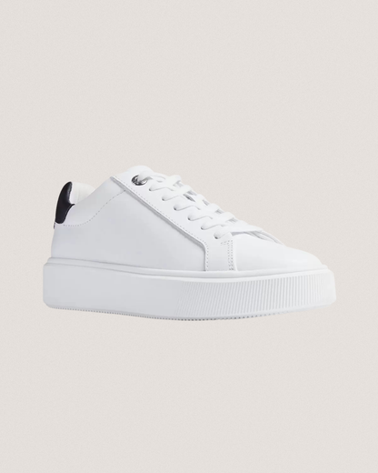 Lorieee: Smooth Leather Trainer White