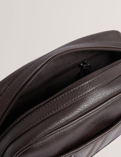 KEILAB: Stripe Pu Washbag