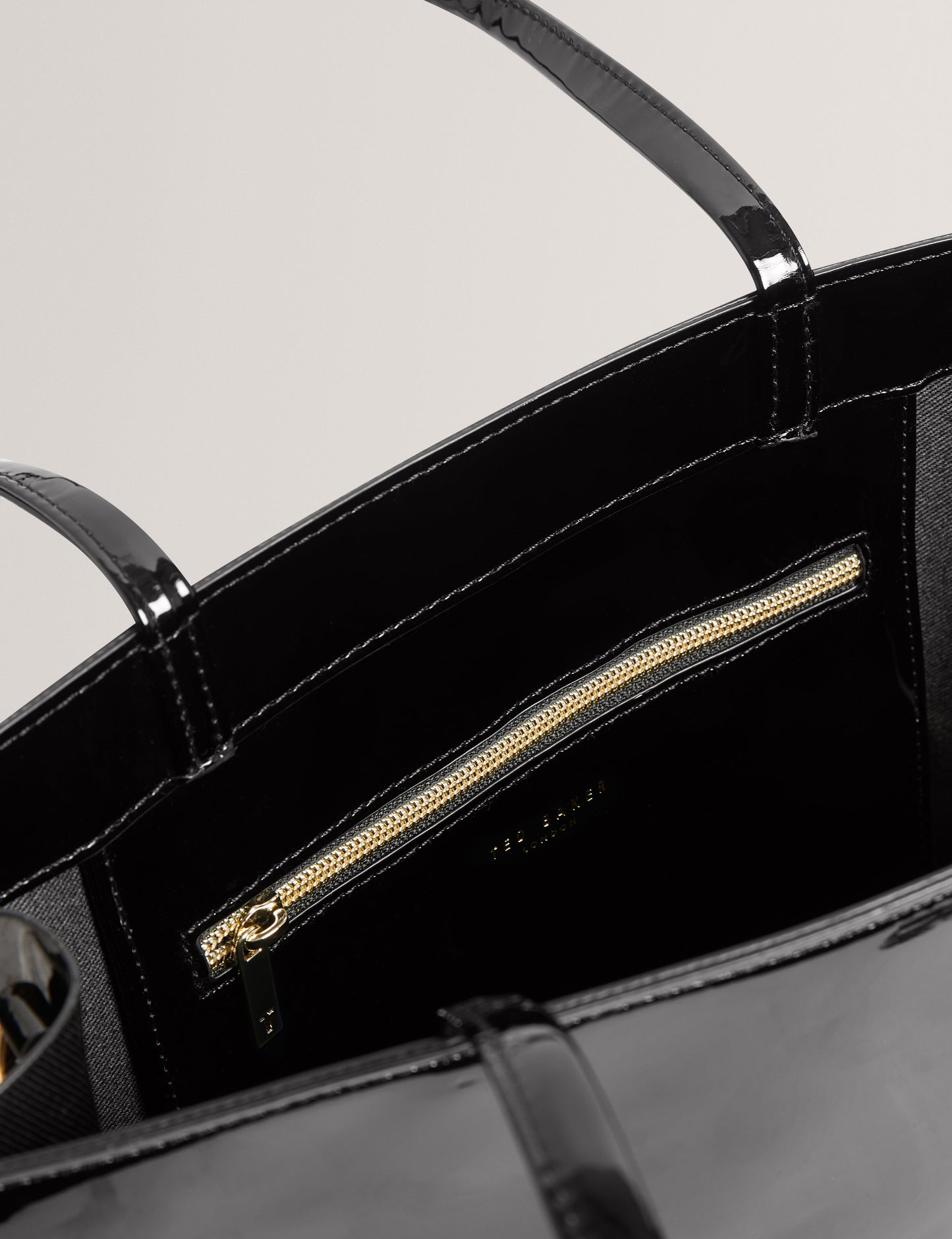 ICONNY: Webbing Large Icon Bag