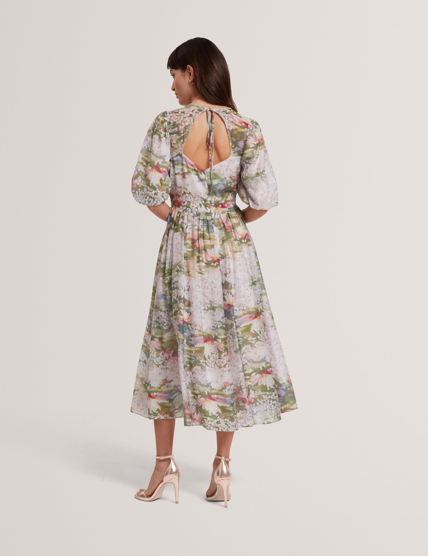 JONORA: Puff Sleeve Printed Midi Dress