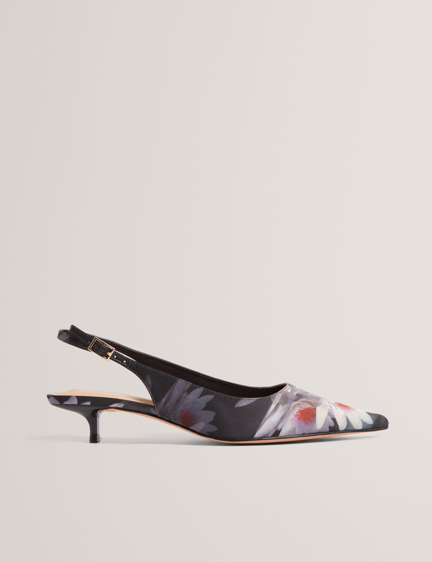 LIIYA: Sling Back Kitten Heel