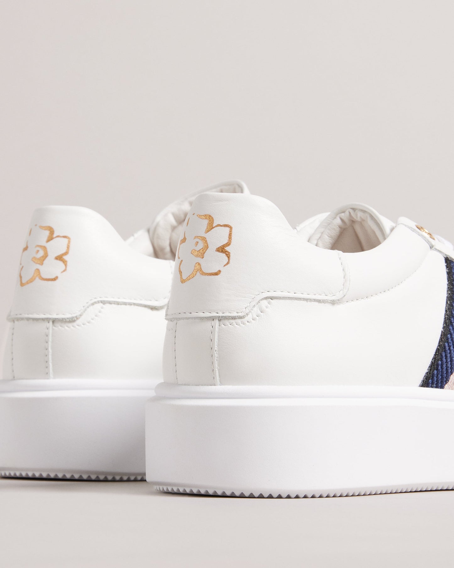 Women's Lornie Navy