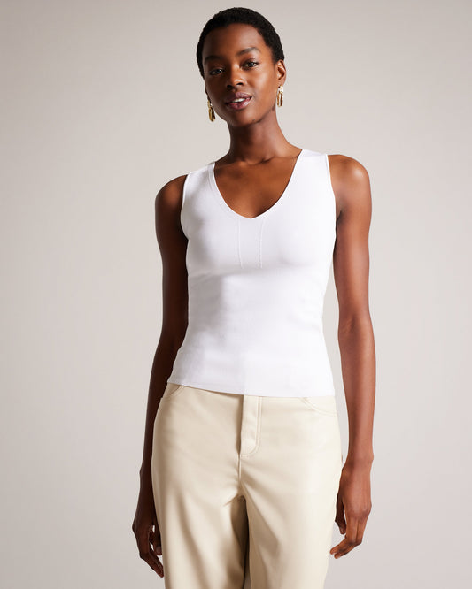 Women's Sarhaa-Knitted V Neck Fitted Vest White