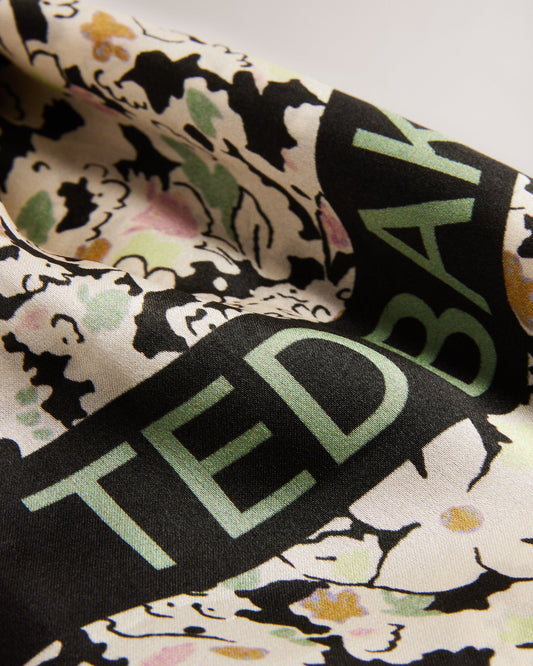 Women's Zebbaa Black
