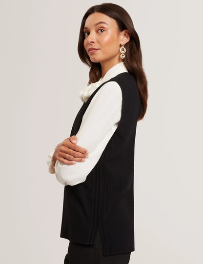 MARMIA: Tank Top With Stitch Detailing