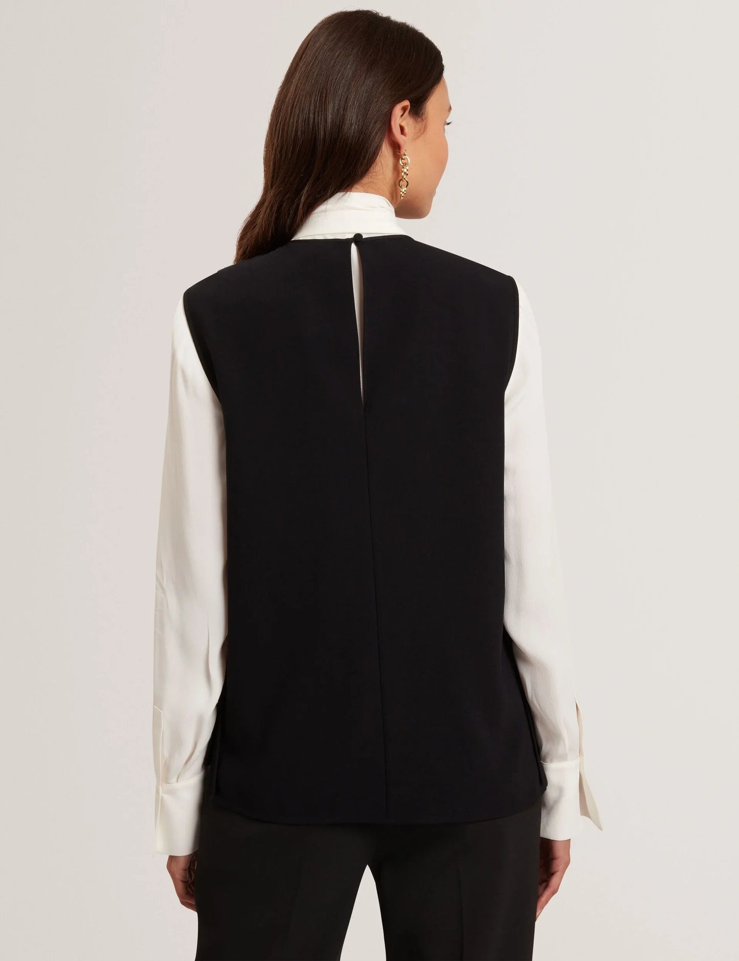 MARMIA: Tank Top With Stitch Detailing
