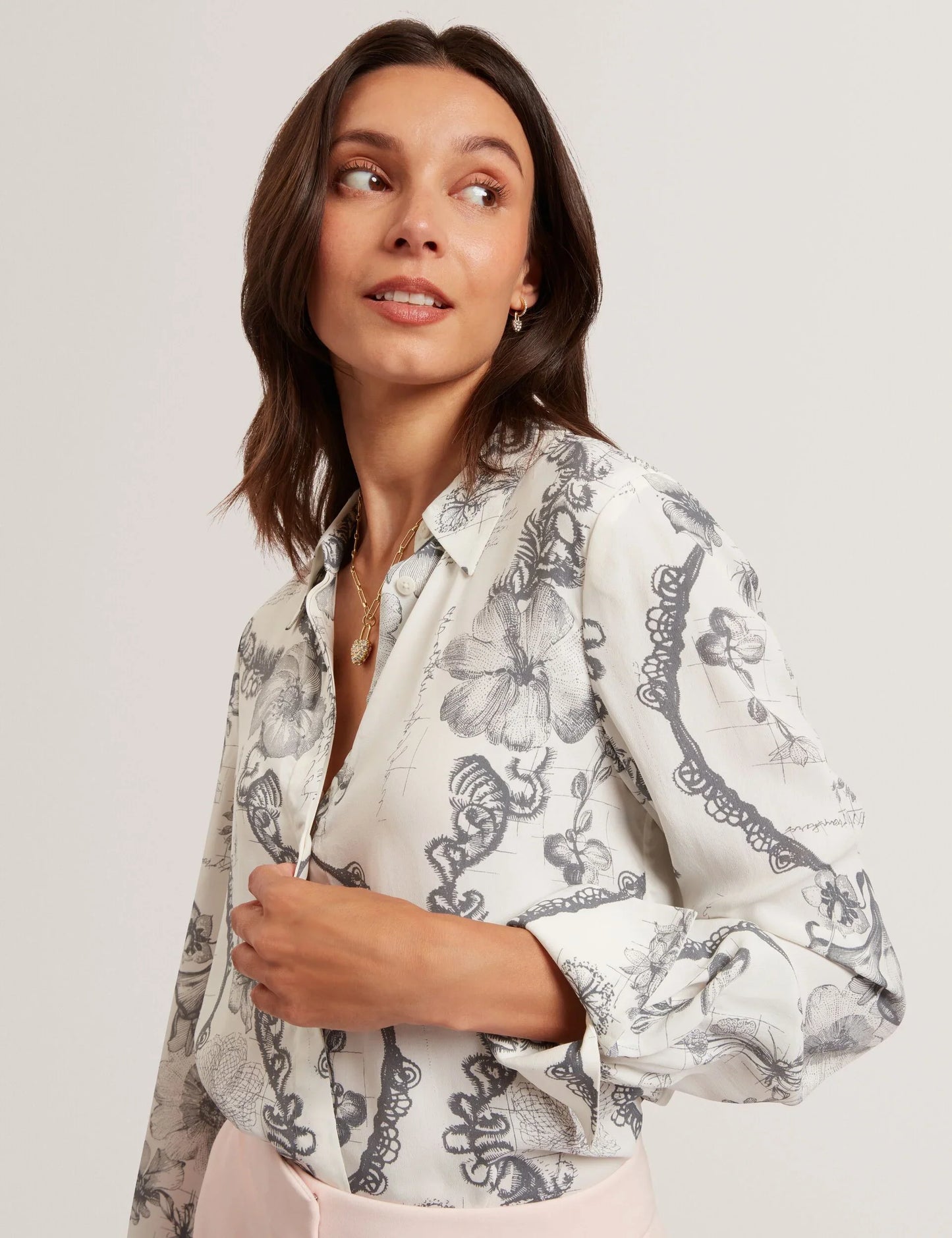 CHILLA: Long Line Printed Shirt