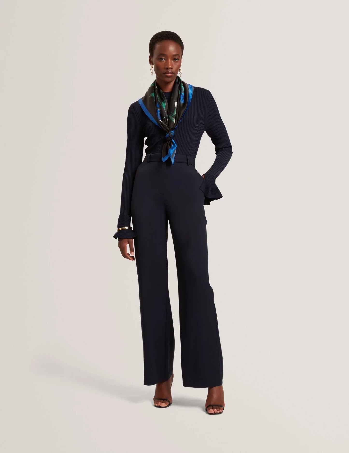 LUTTE: Kick Flare Trouser